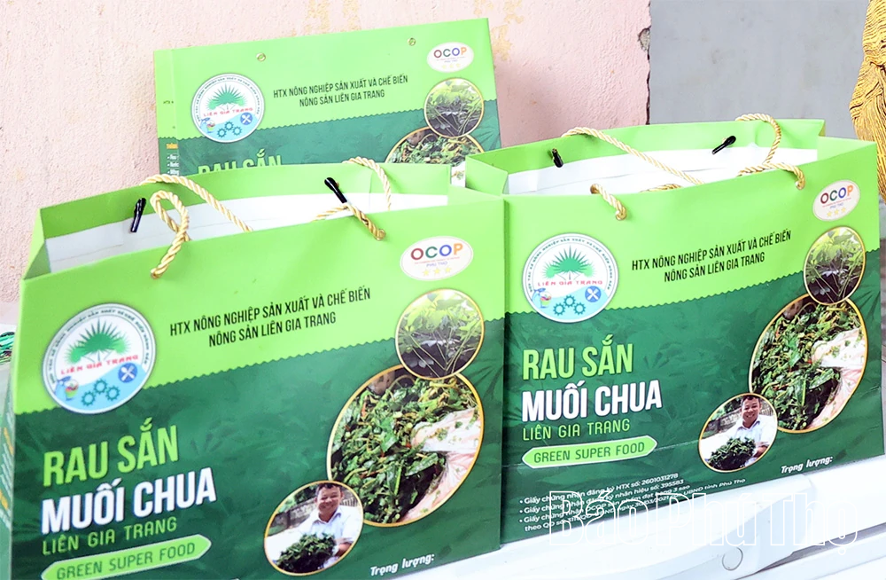 Đậm đà rau sắn muối chua