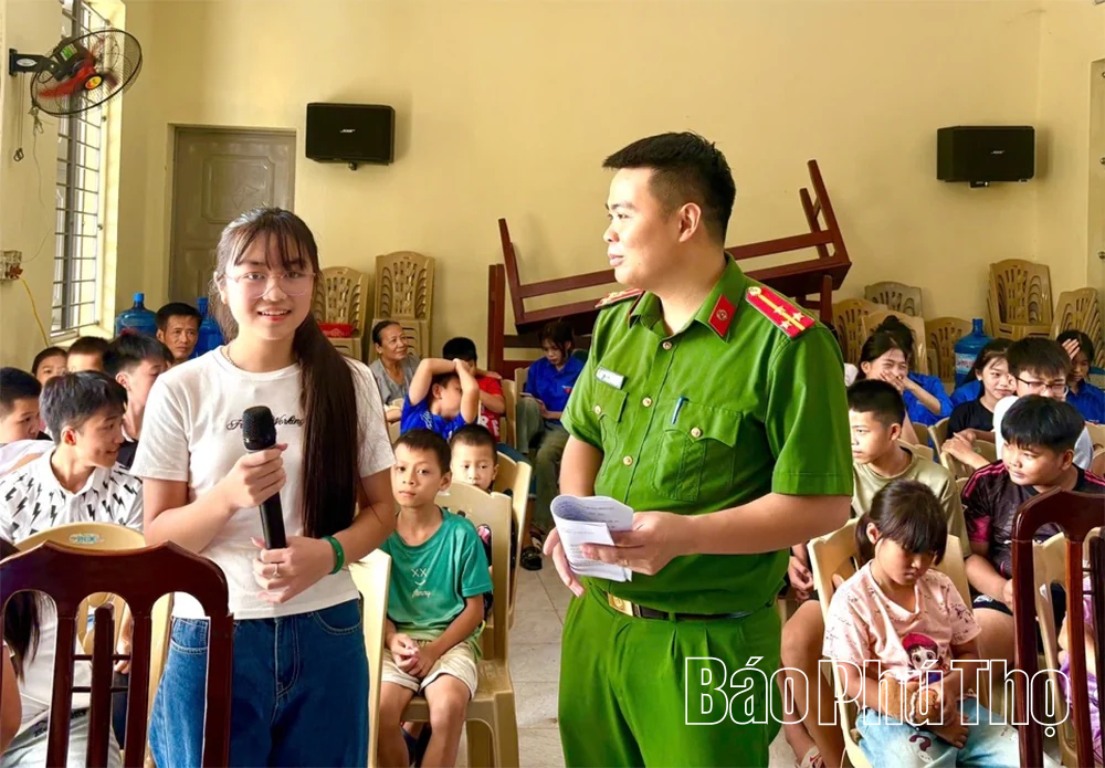 Lạc Thủy xây dựng lá chắn bảo vệ thanh thiếu niên