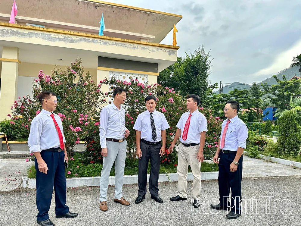 Tiếp nối mạch nguồn dòng tộc trên quê hương Đất Tổ