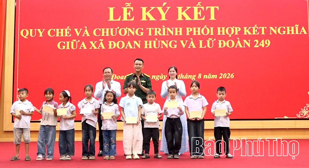 Ký kết quy chế và chương trình phối hợp giữa xã Đoan Hùng và Lữ đoàn 249