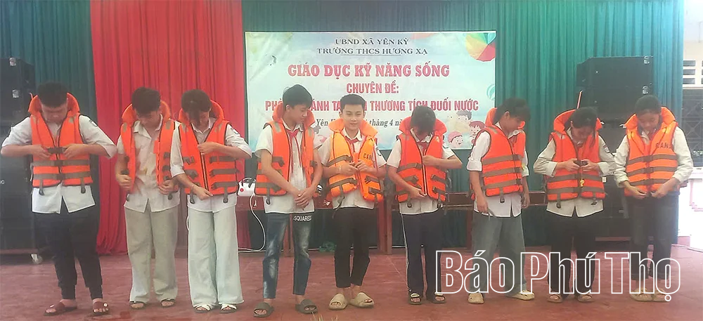 Yên Kỳ: Chăm lo sự học - Vun đắp tương lai