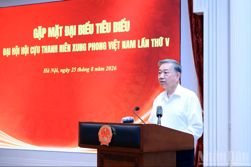 Tổng Bí thư, Chủ tịch nước Tô Lâm gặp mặt đại biểu Hội Cựu thanh niên xung phong Việt Nam