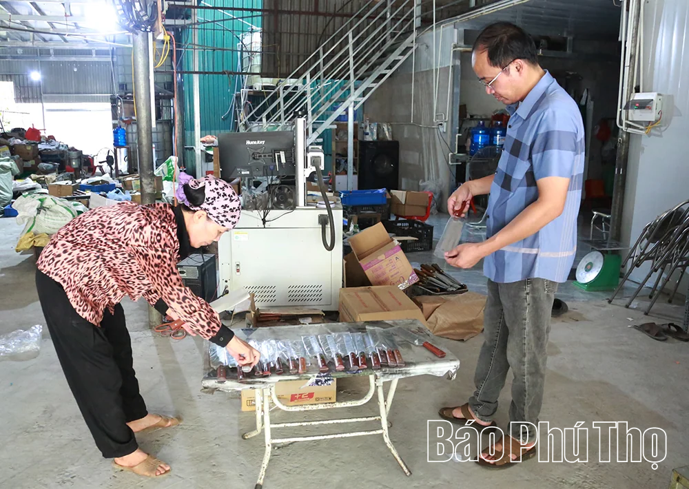 Giữ lửa nghề rèn giữa nhịp sống mới