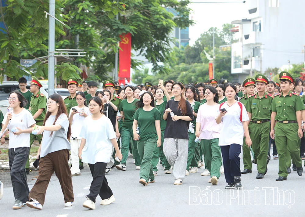 Phú Thọ: Trên 3.500 người tham gia chương trình “Cùng Việt Nam tiến bước” năm 2026