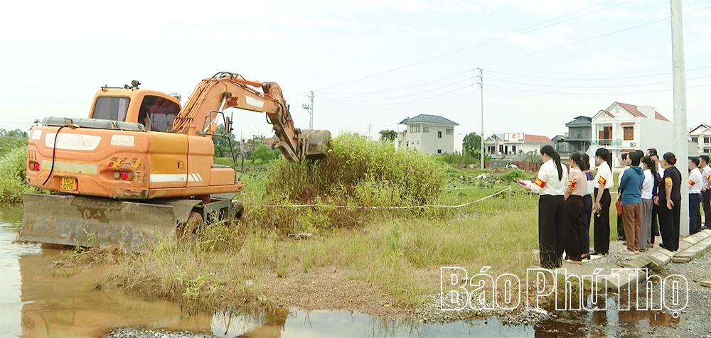 Cưỡng chế thu hồi đất thực hiện dự án tại khu Đồng Giỏ, xã Xuân Lũng