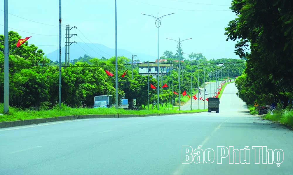 Đầu tư công tạo “đòn bẩy” cho tăng trưởng kinh tế