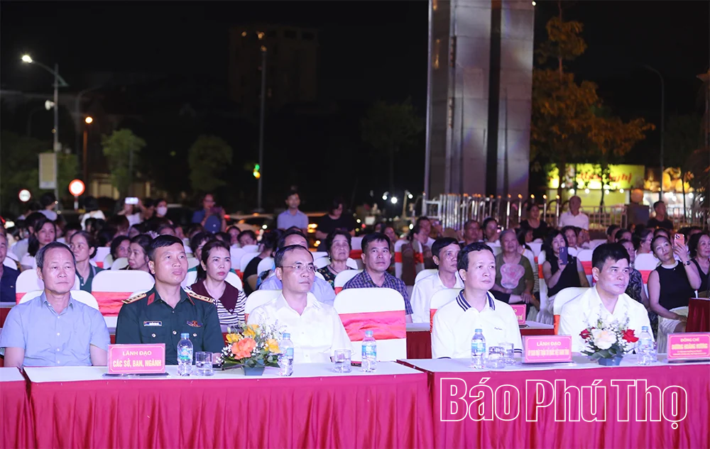 Chương trình nghệ thuật chào mừng kỷ niệm 81 năm Cách mạng Tháng Tám thành công và Quốc khánh 2/9