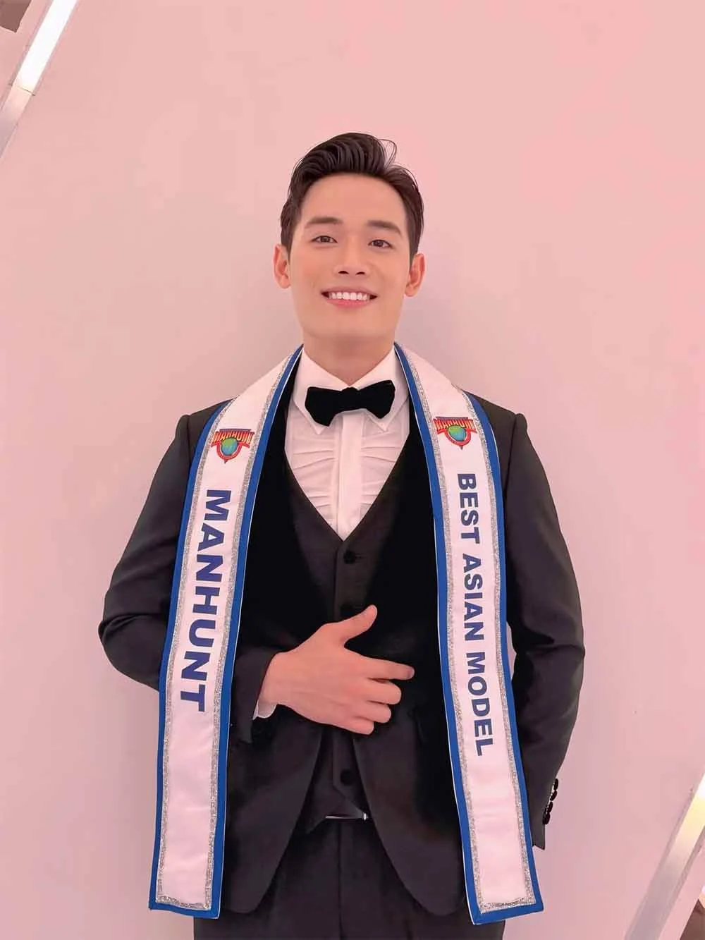Đại diện Việt Nam giành Á vương Manhunt International 2026