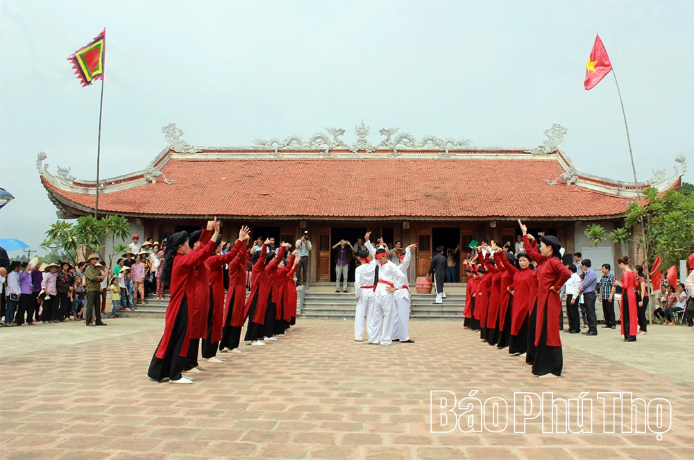 “Nguyên quán” câu hát thờ Vua