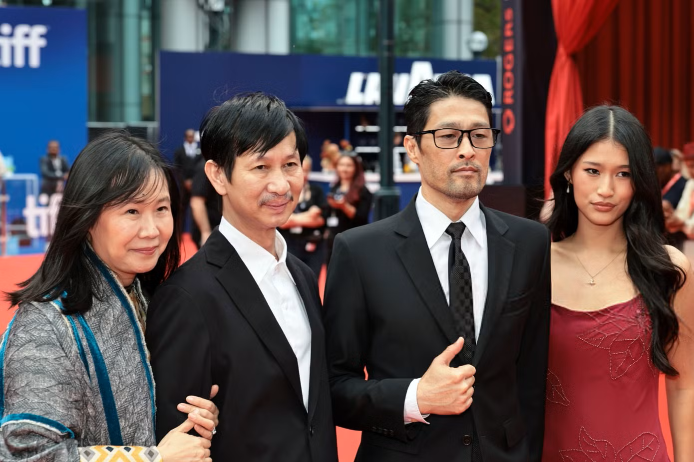 Con gái Johnny Trí Nguyễn gây chú ý