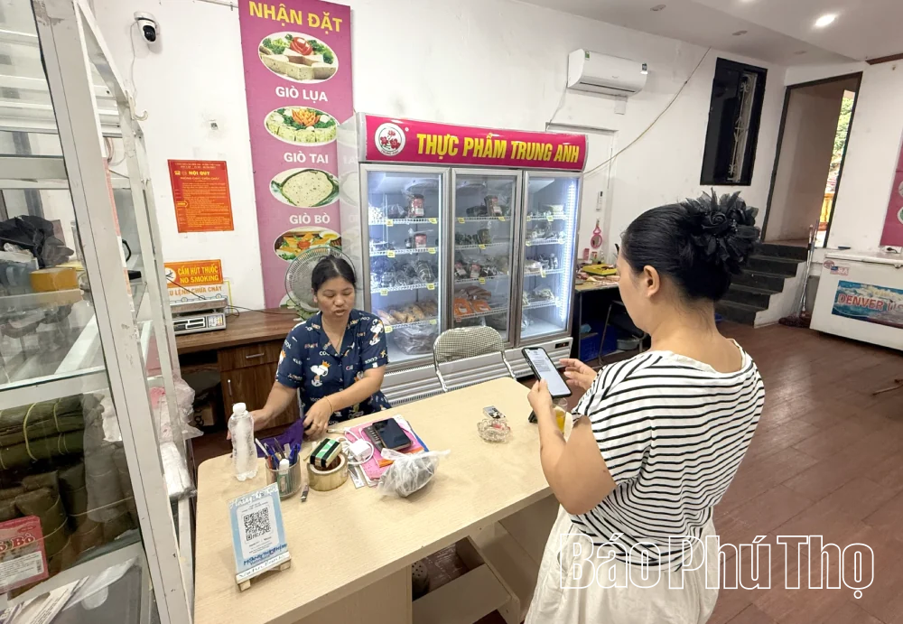 Từ chiếc điện thoại đến thị trường toàn cầu