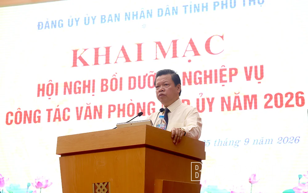 Chuẩn hóa quy trình, nâng cao tính chuyên nghiệp và năng lực chuyển đổi số trong công tác văn phòng cấp ủy&nbsp;