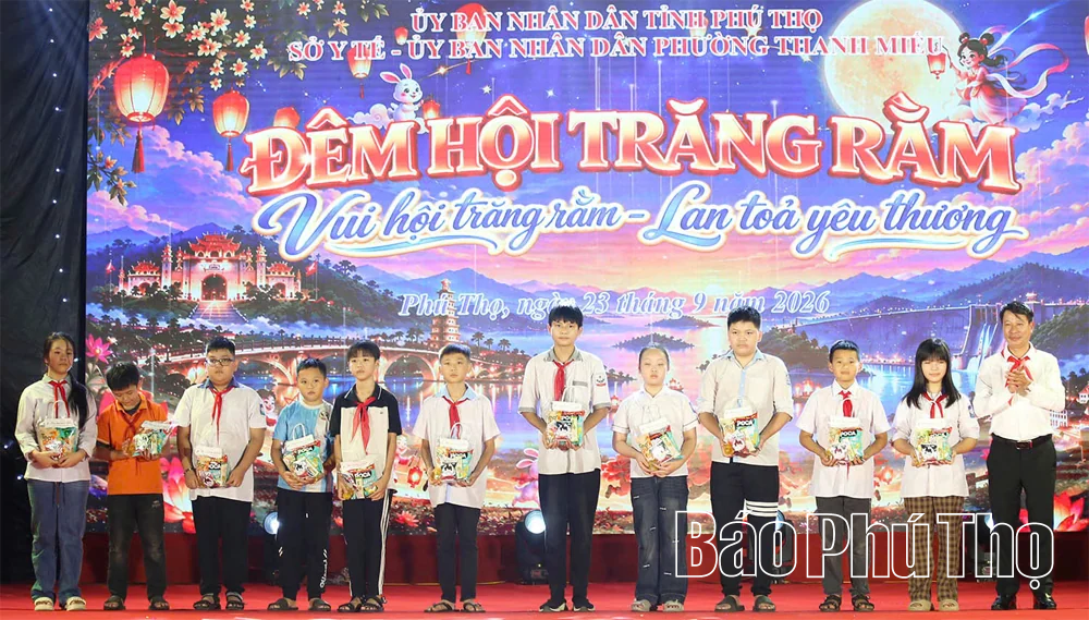 Vui hội trăng rằm - Lan tỏa yêu thương