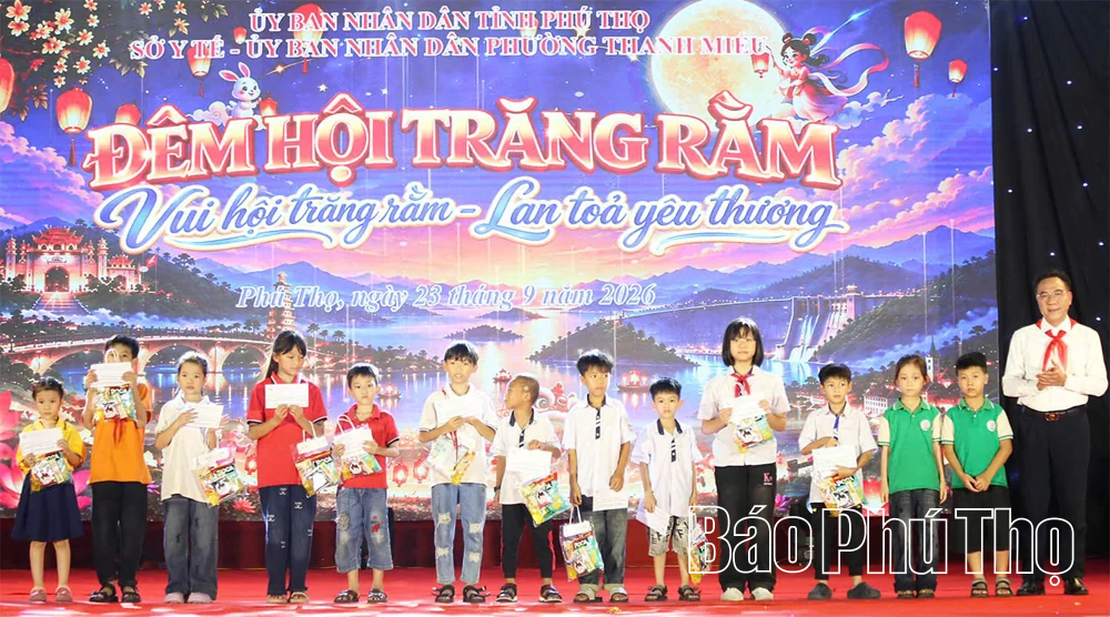 Vui hội trăng rằm - Lan tỏa yêu thương