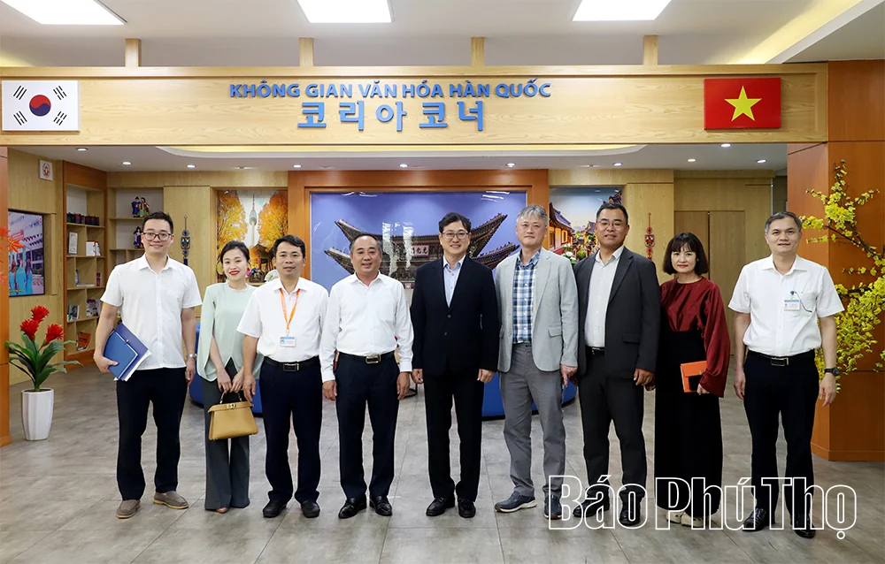 Samsung Việt Nam khảo sát xây dựng SIC Lab và đào tạo nhân lực tại hai trường ở Phú Thọ