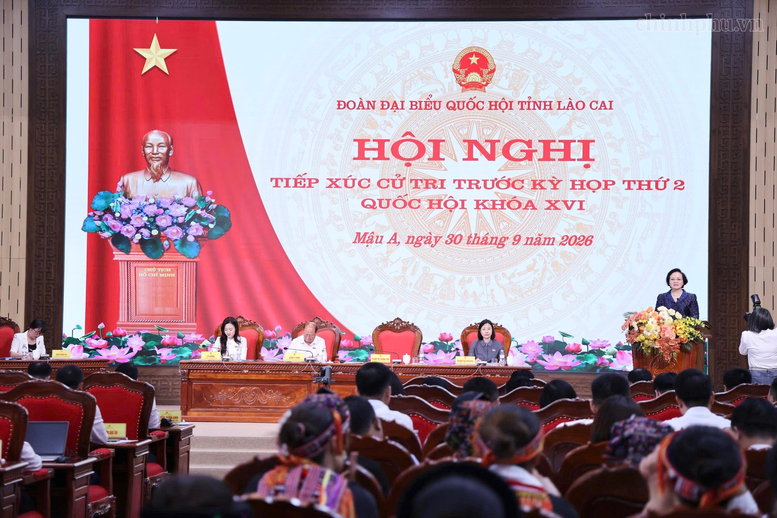 Tăng phụ cấp với cán bộ, công chức cấp xã; tập trung xây dựng Đề án cải cách tiền lương, bảo hiểm xã hội