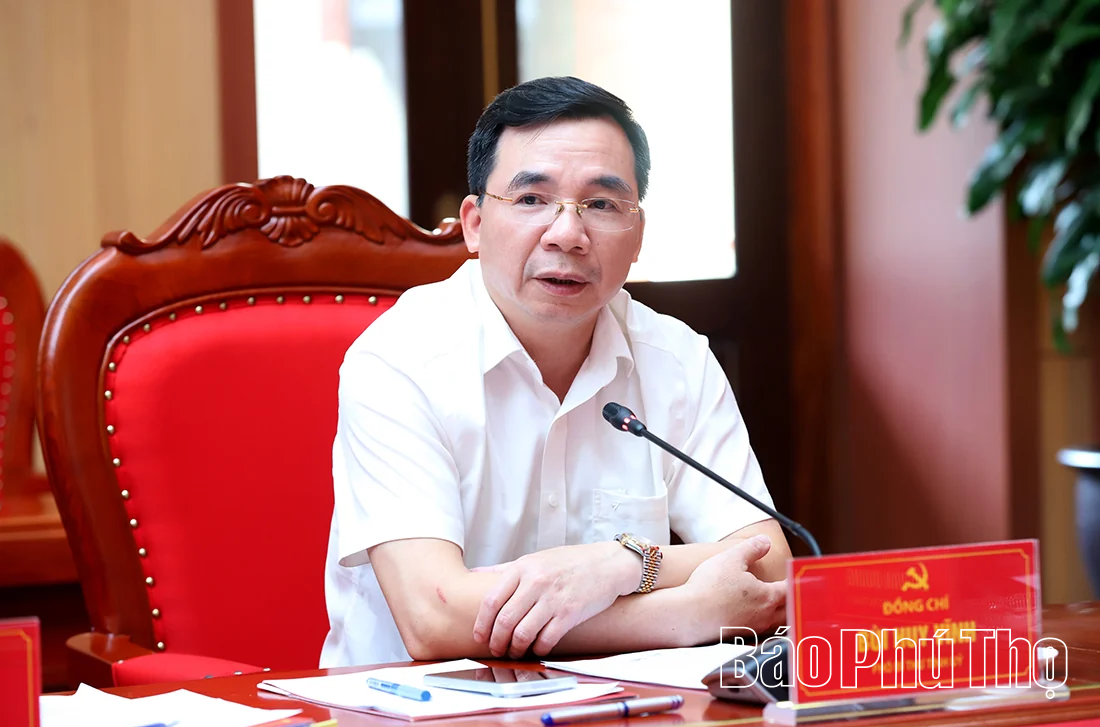 Giao ban các cơ quan chuyên trách tham mưu, giúp việc Tỉnh ủy