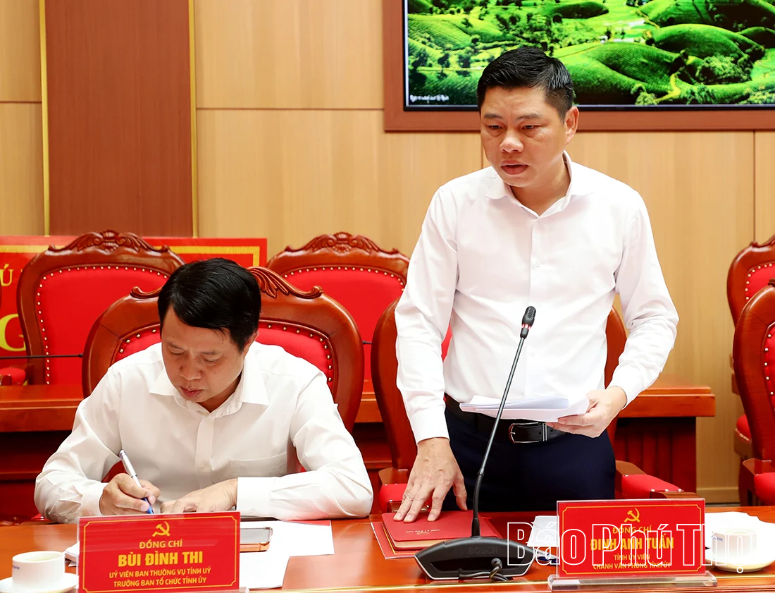 Giao ban các cơ quan chuyên trách tham mưu, giúp việc Tỉnh ủy