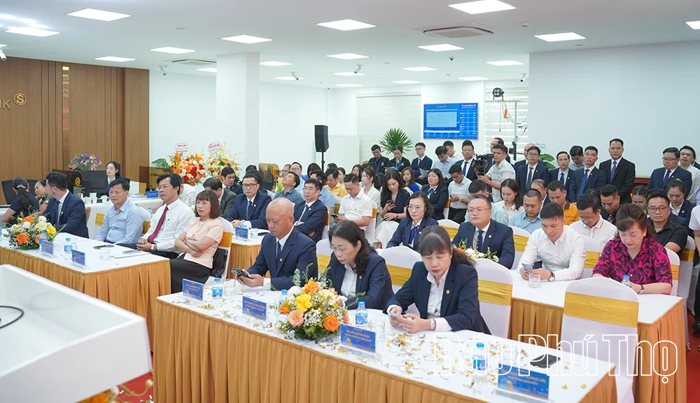 SACOMBANK khai trương Chi nhánh Vĩnh Phúc