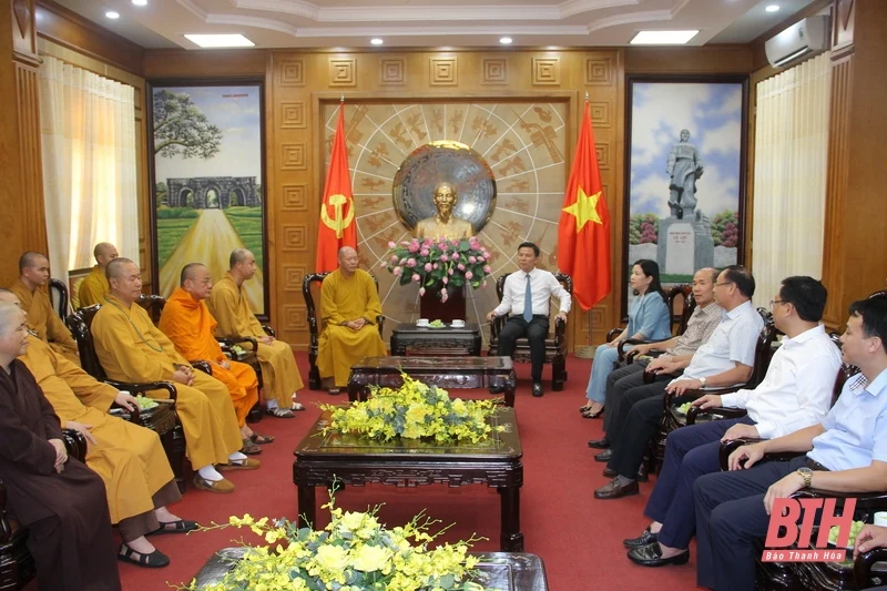 Bí thư Tỉnh ủy Đỗ Trọng Hưng tiếp đoàn Ban Trị sự Giáo hội Phật giáo tỉnh Thanh Hóa nhiệm kỳ 2022 - 2027