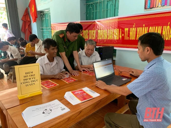 Mô hình “Điểm dịch vụ công trực tuyến” tại huyện Quan Hoá