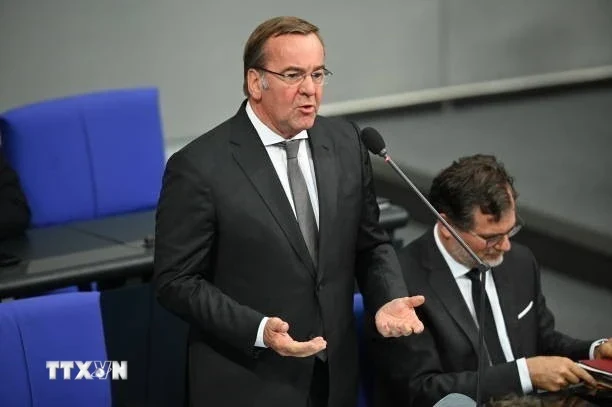 Bộ trưởng Quốc phòng Đức lo ngại về việc ngân sách quân sự bị cắt giảm