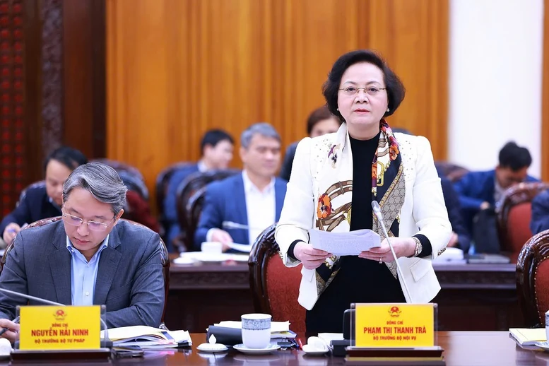 Thủ tướng Chính phủ chủ trì phiên họp về chế độ, chính sách với cán bộ, công chức, người lao động khi sắp xếp, tinh gọn bộ máy