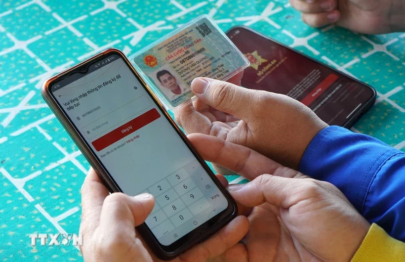 Trình tự 8 bước đăng ký xe nhập khẩu qua ứng dụng VNeID như thế nào?