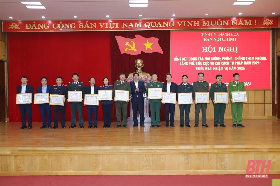 Công tác nội chính, phòng, chống tham nhũng, lãng phí, tiêu cực: “Xử lý một vụ, cảnh tỉnh cả vùng, cả lĩnh vực”