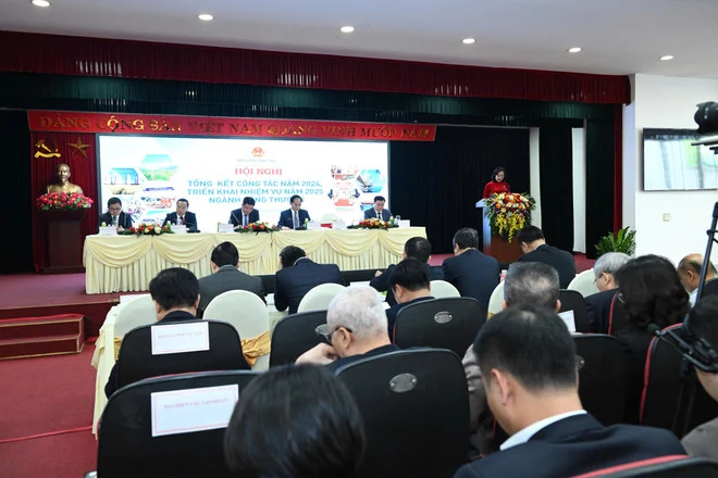 Xuất nhập khẩu của Việt Nam lập kỷ lục mới, vượt hơn 100 tỷ USD so với 2023