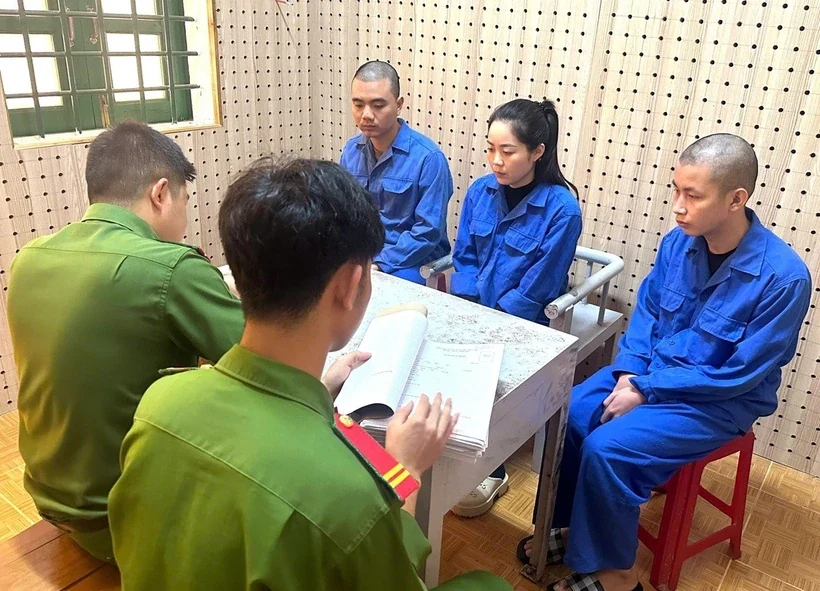 Nhóm lừa đảo iPhone giá rẻ: Chính hãng nhưng chiếm đoạt 8 tỷ đồng