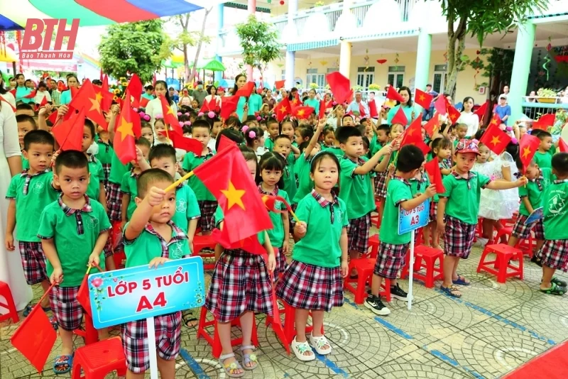 Giao chỉ tiêu gần 4.000 hợp đồng giáo viên cho các cơ sở giáo dục