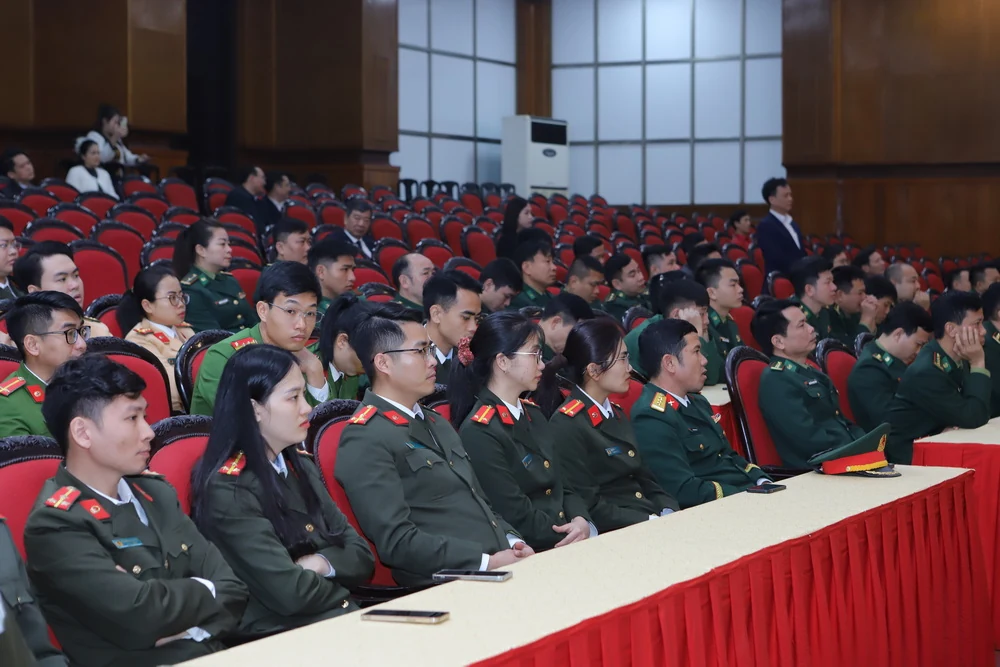 Tọa đàm Kỷ niệm 95 năm Ngày thành lập Đảng Cộng sản Việt Nam và 78 năm Ngày Bác Hồ lần đầu tiên về thăm Thanh Hóa