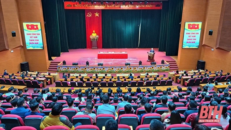 Nêu cao tinh thần trách nhiệm ngay từ ngày làm việc đầu năm