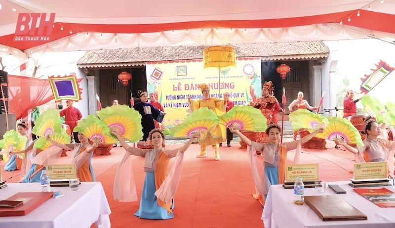Lễ dâng hương tưởng niệm Thánh Nguyên Hoàng đế Hồ Quý Ly và kỷ niệm vương triều Hồ khai Đàn tế Nam Giao
