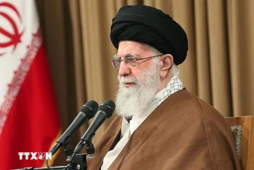 Iran để ngỏ khả năng đáp trả cảnh báo quân sự của Mỹ