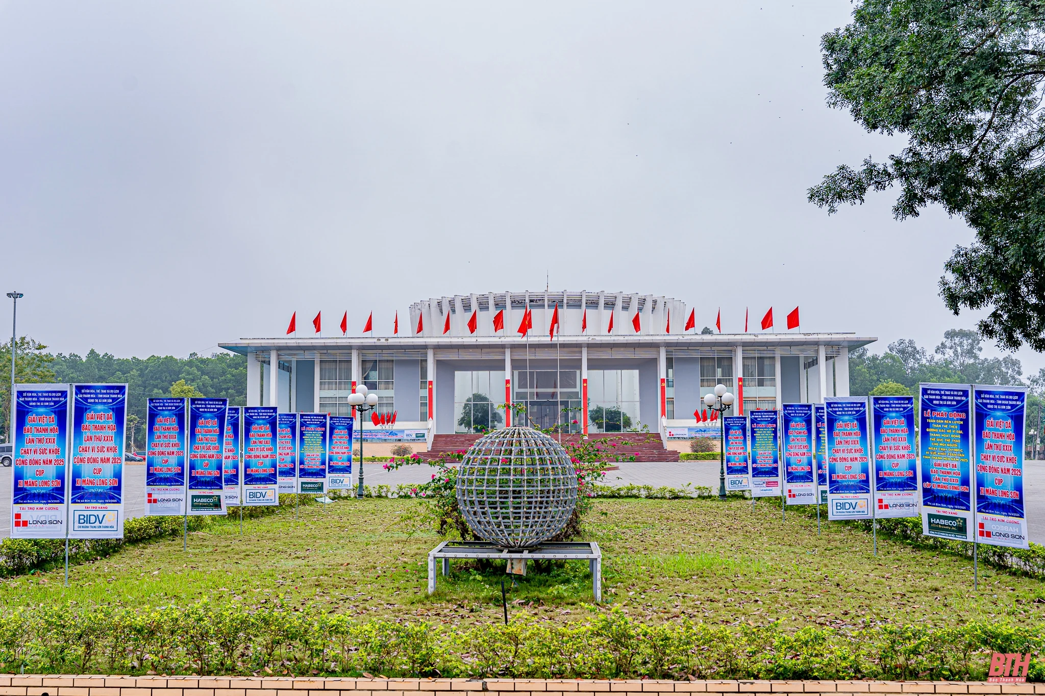 Bỉm Sơn rực rỡ sắc màu chào đón giải Việt dã Báo Thanh Hóa lần thứ 29
