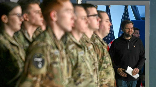 Mỹ chuyển thông điệp tới quân đội ở Greenland