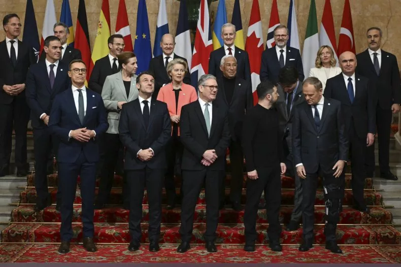 Châu Âu đang chuẩn bị cho “cuộc sống” không có Mỹ