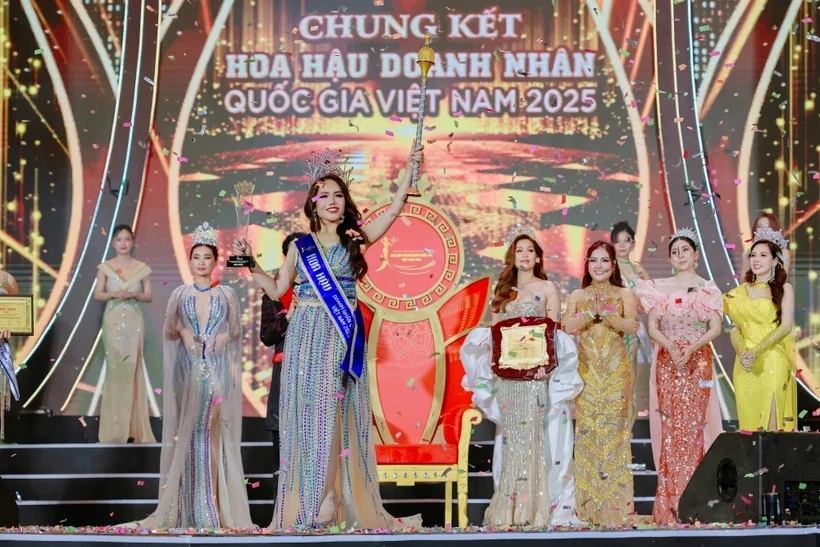 Tân Hoa hậu Doanh nhân Quốc gia chia sẻ về dự án đặc biệt hậu đăng quang