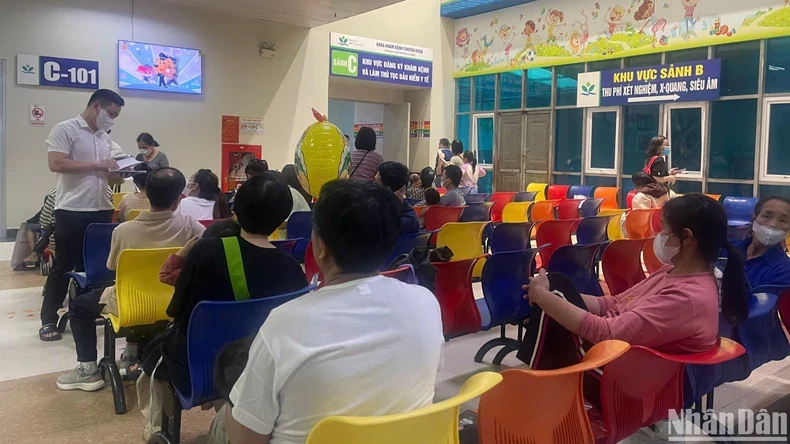 Cha mẹ thờ ơ tiêm vaccine, nhiều trẻ biến chứng nặng do mắc sởi