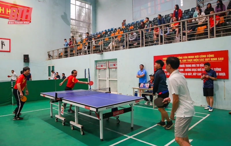 200 VĐV tham gia Giải bóng bàn, cầu lông, pickleball chào mừng Ngày Thể thao Việt Nam