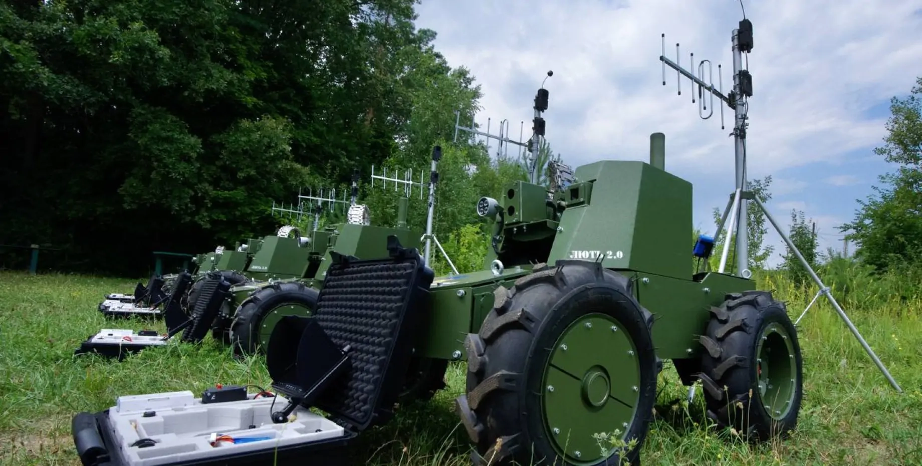 Ukraine triển khai 15.000 hệ thống robot ra tiền tuyến