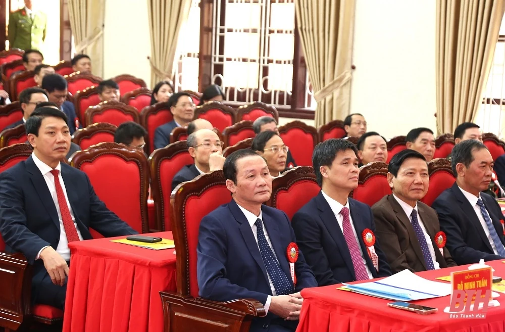 Huyện Thiệu Hóa công bố đạt chuẩn nông thôn mới nâng cao