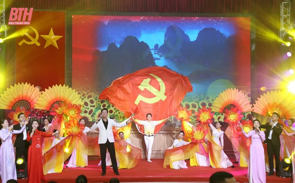 Huyện Thiệu Hóa công bố đạt chuẩn nông thôn mới nâng cao