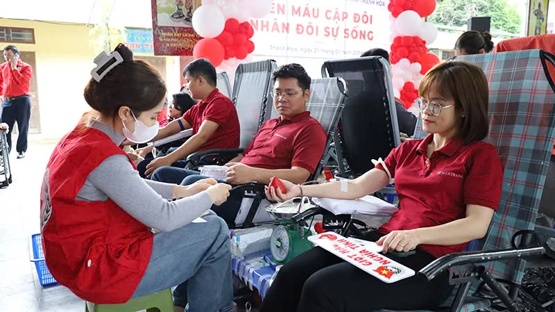 Hiến giọt máu đào - trao đời sự sống