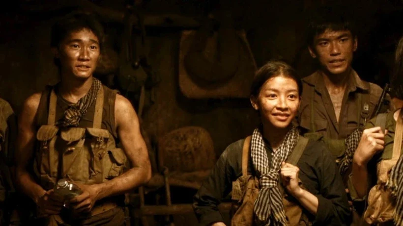 Địa đạo: Mặt trời trong bóng tối - phim về những con người đất thép thành đồng