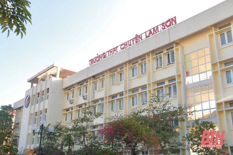 Trường THPT Chuyên Lam Sơn tuyển sinh vào lớp 10 năm học 2025-2026