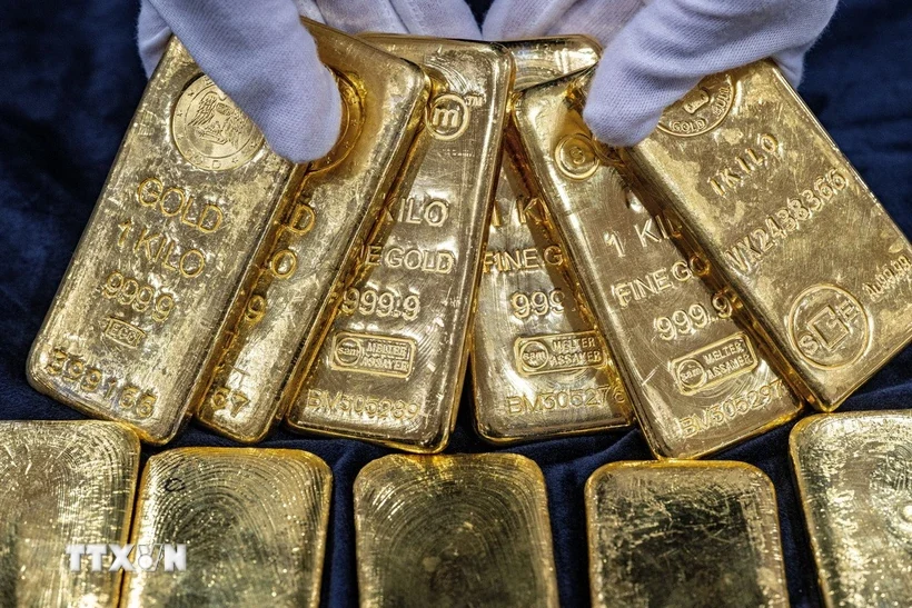 Vượt ngưỡng 3.100 USD mỗi ounce, giá vàng thế giới lập kỷ lục mới