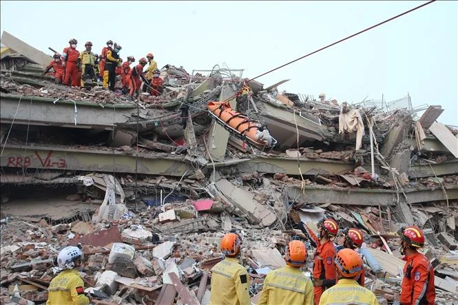Ước tính hơn 10.000 tòa nhà tại miền trung và tây bắc Myanmar bị sập hoặc hư hại nghiêm trọng do động đất